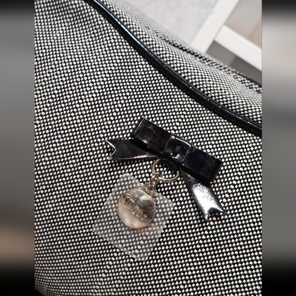 Dior Black and Silver Cosmetic Bag - Picture 4 of 9